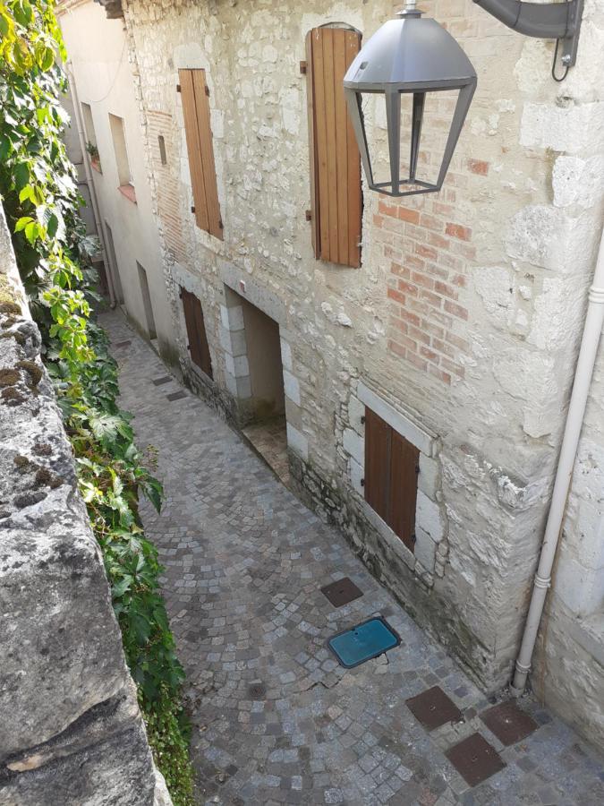 Petit Gite Des Augustins Monflanquin Exterior foto